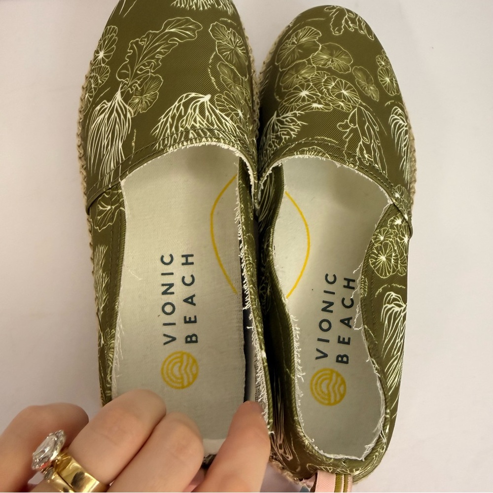 Vionic Green Floral Espadrille Shoes - Picture 7 of 8